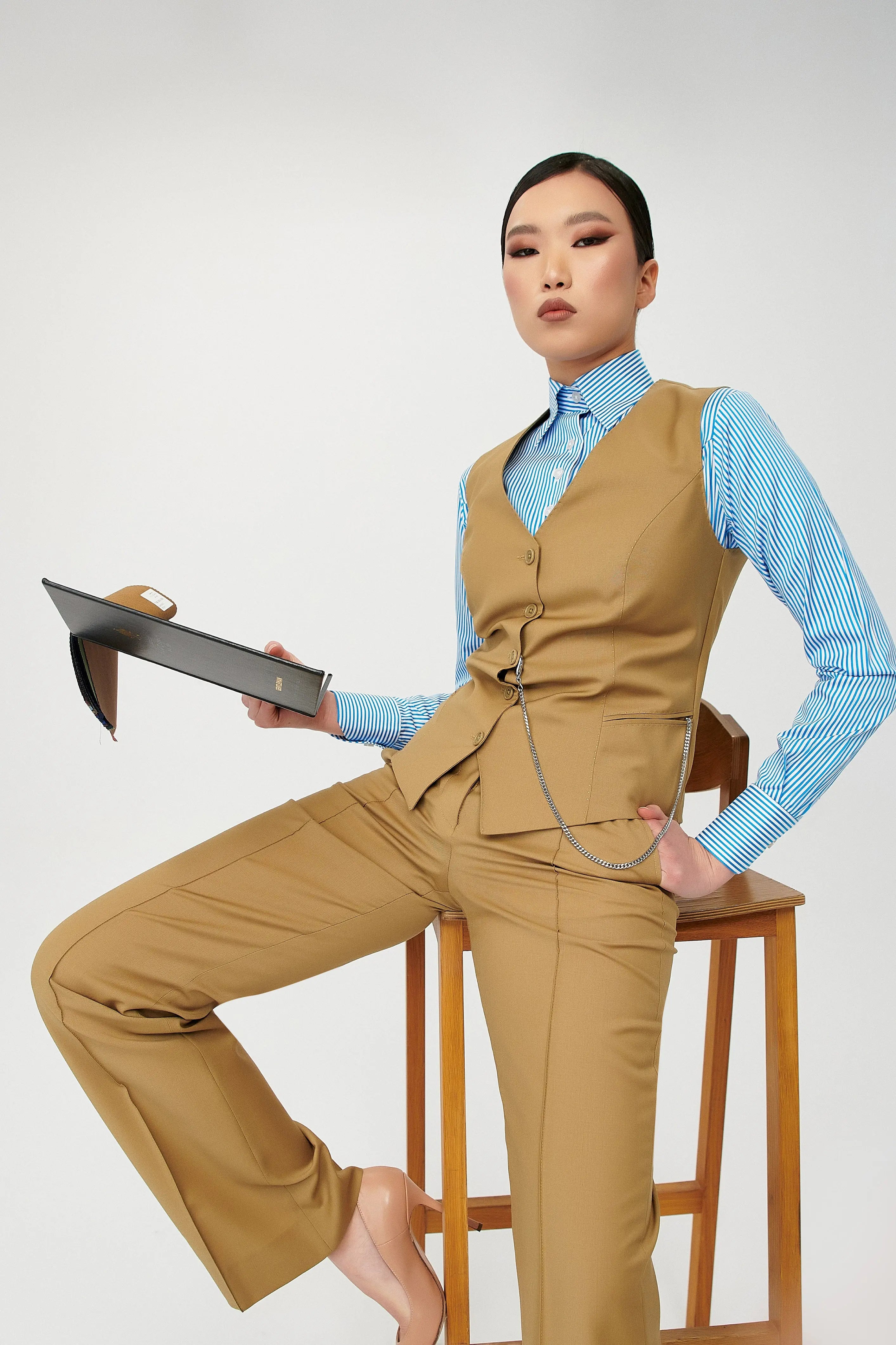 Zelda Single Breasted Suit with Waistcoat - Alexandra-Dobre.com